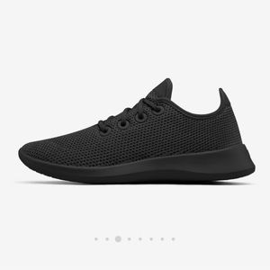 Allbirds Mens Tree Runner black tennis shoes